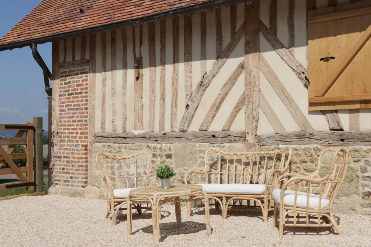Les maisons de Charlotte Glanville Extérieur photo