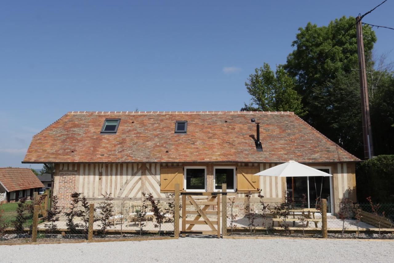 Les maisons de Charlotte Glanville Extérieur photo